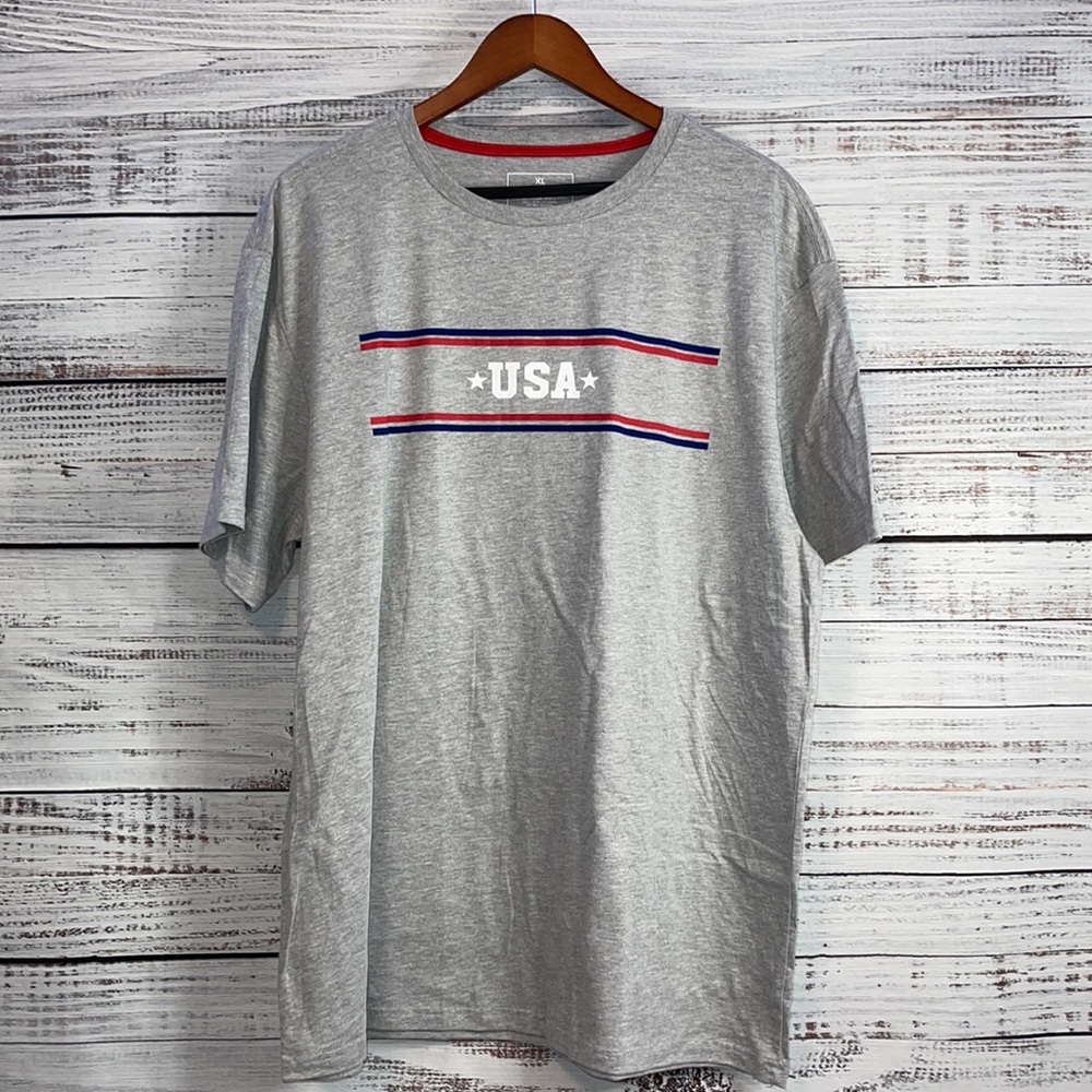 🔥 SALE FIELD & STREAM Men’s Gray Patriotic USA Tshirt | Size XL
